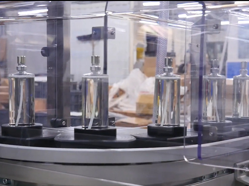 Fully automatic bottled water filling equipment: the best choice to improve production efficiency and ensure hygiene and safety Fully automatic bottled water filling equipment: the best choice to improve production efficiency and ensure hygiene and safety