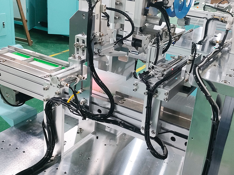 Biological laboratory medical supplies 96 deep well plate automatic filling sealing labeling machine