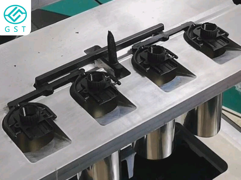 Automated production line injection molded parts automatic water cut machine